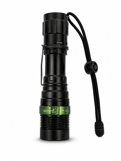 Lanternă tactică LED BlackAirsoft GREENFORGE cu Zoom, baterie Li-ion
