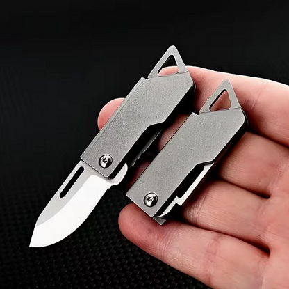 Mini briceag pliabil pentru breloc – unealtă EDC compactă